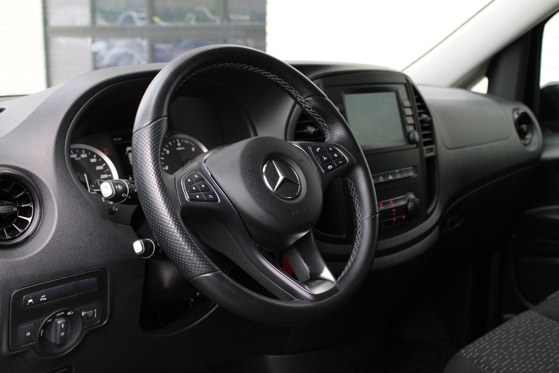 Mercedes-Benz Vito 116 CDI / Aut / XXL / DC / Led/Xenon / 6-, Auto's, Automaat, Automatische klimaatregeling, Gebruikt, 4 cilinders