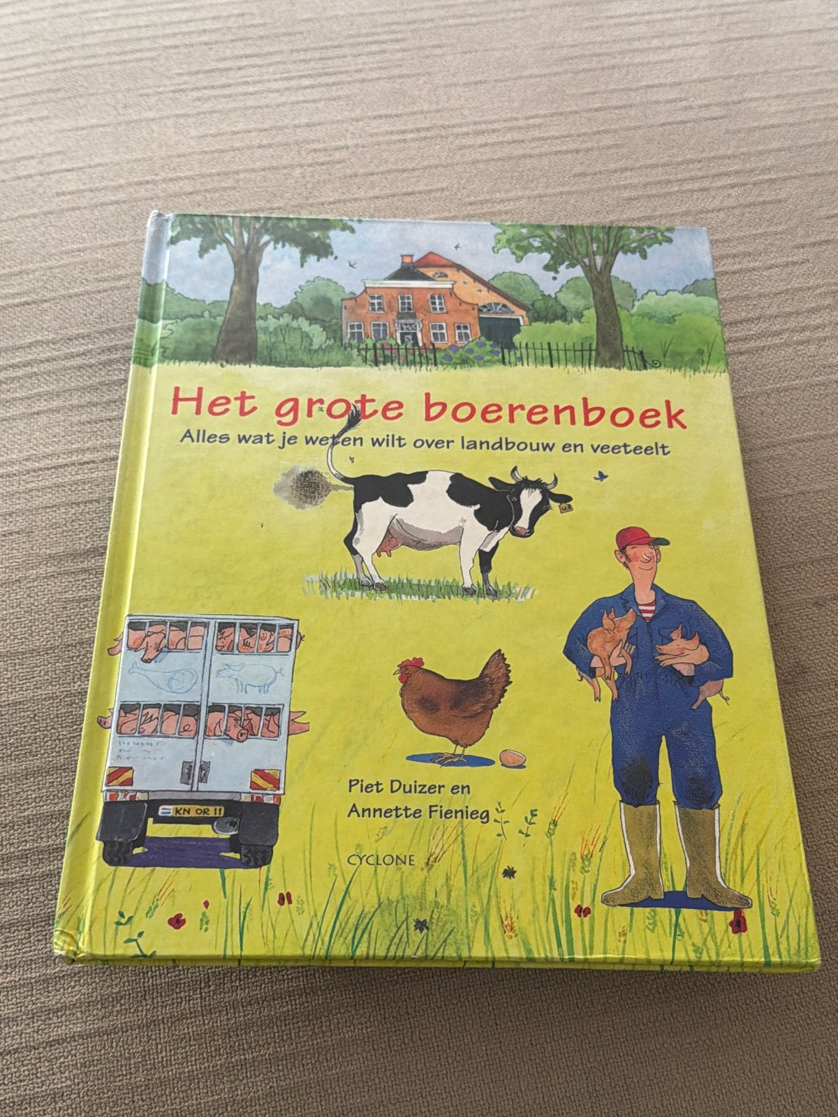 Het grote boerenboek: Alles over landbouw en veeteelt, Ophalen of Verzenden, Gelezen, Non-fictie