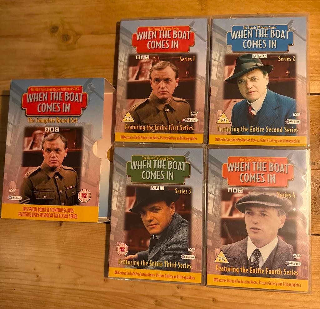 When The Boat Comes In - Complete Serie, seizoen 1 t/m 4, Cd's en Dvd's, Dvd's | Tv en Series, Boxset, Drama, Ophalen of Verzenden