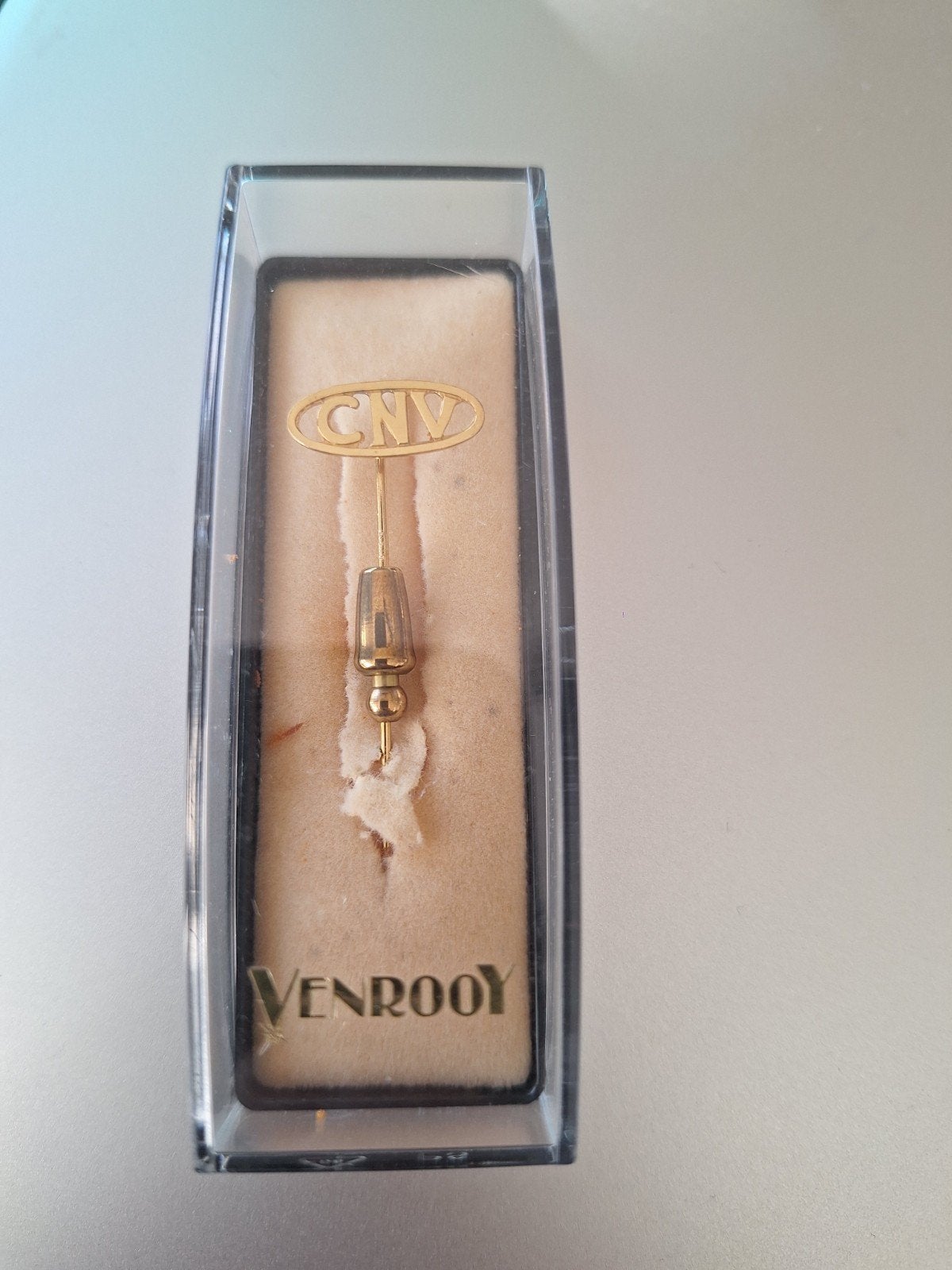 Gouden CNV reversspeld - 585 goud, Ophalen of Verzenden, Goud