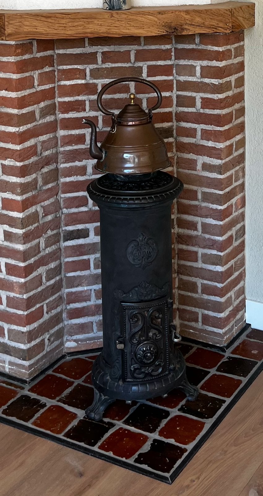 Godin Gietijzeren Art Deco Houtkachel (Kolom/Cilindrisch), Ophalen, Gebruikt, Hout, Houtkachel