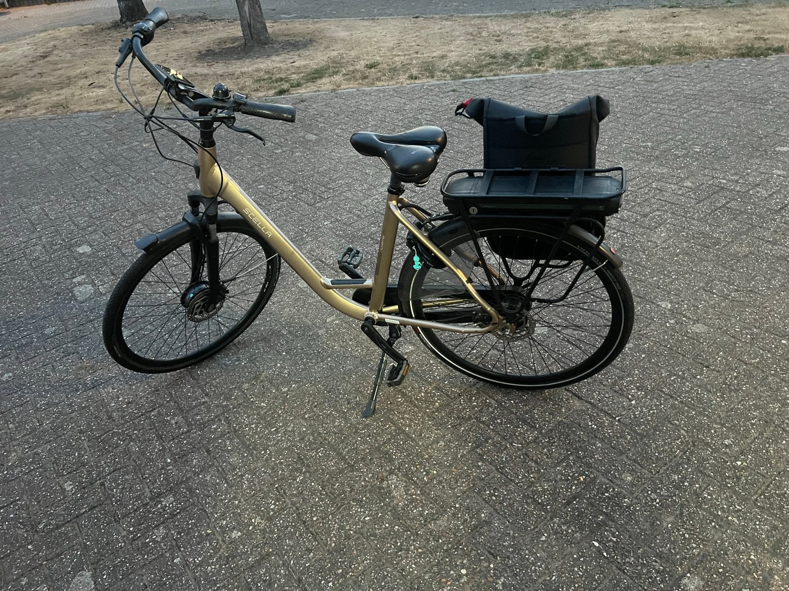 Stella elektrische fiets - Zo goed als nieuw, Overige merken, Ophalen of Verzenden, Zo goed als nieuw, 51 tot 55 cm