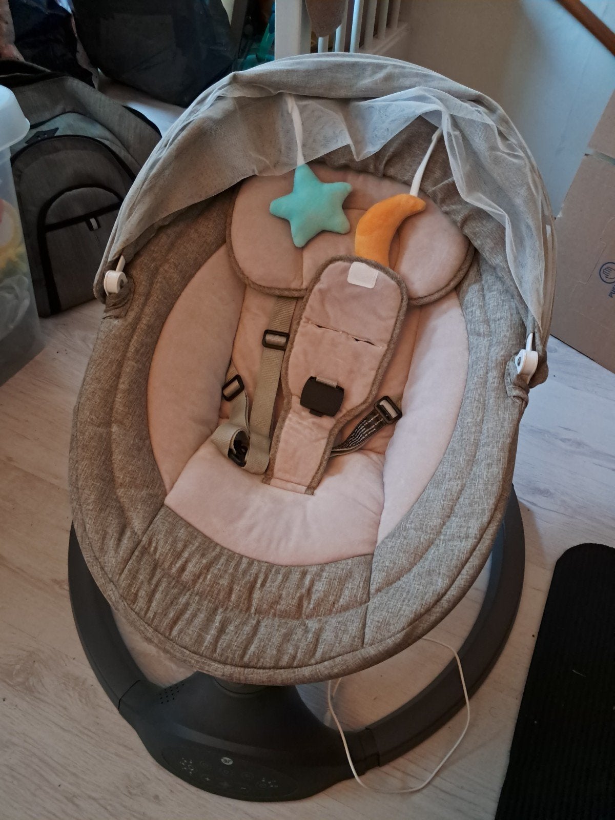 Elektrische baby wiegstoel - muziek, verschillende snelheden, Ophalen, Zo goed als nieuw, Wieg