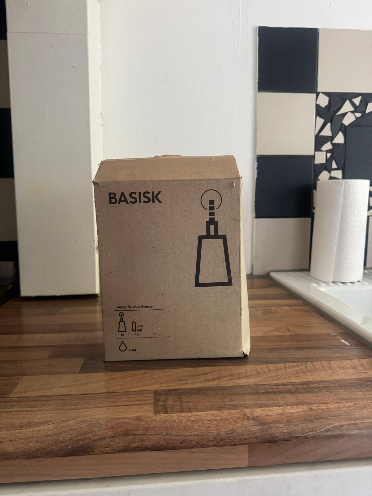 IKEA BASISK wandlamp, wit/zilver, nieuw in doos, Huis en Inrichting, Nieuw, Ophalen of Verzenden, Wit, Metaal