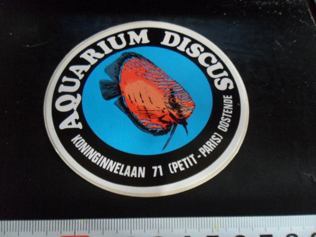 sticker belgië oostende aquarium discus koninginnelaan 71, Ophalen, Zo goed als nieuw