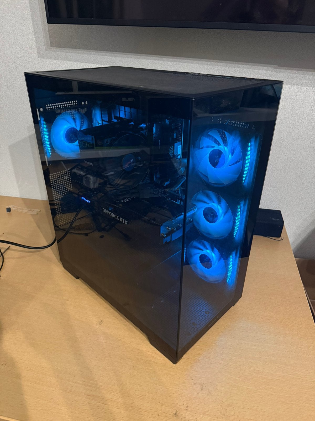 Game PC / RTX 4070 TI 12GB / Ryzen 7 8700F / 32GB DDR5 / 1TB, Computers en Software, Ophalen, 32 GB, Zo goed als nieuw, Gaming