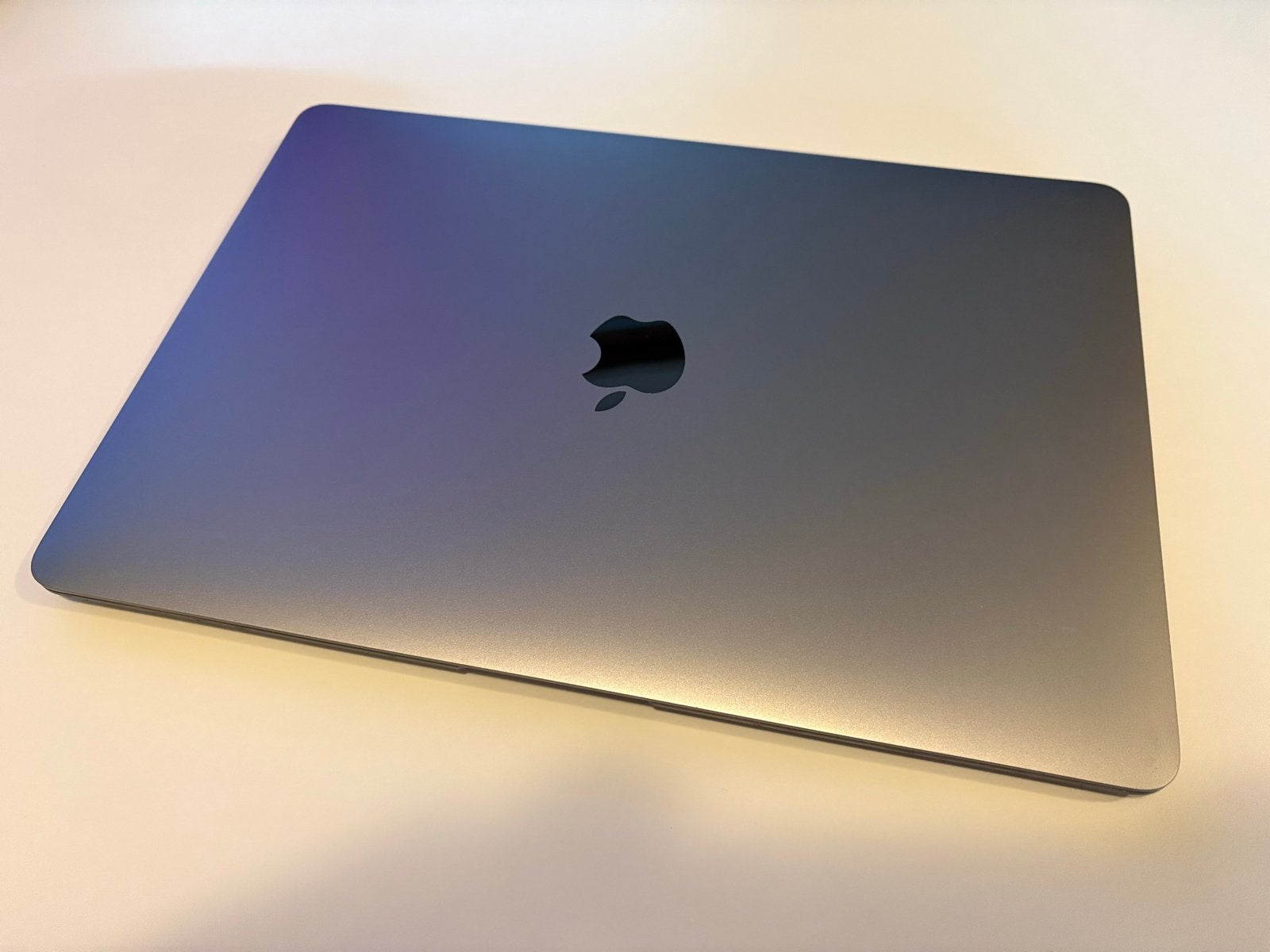 MacBook Air M1 2020 - 8GB RAM, 256GB SSD, 256 GB, Qwerty, 8 GB, 13 inch