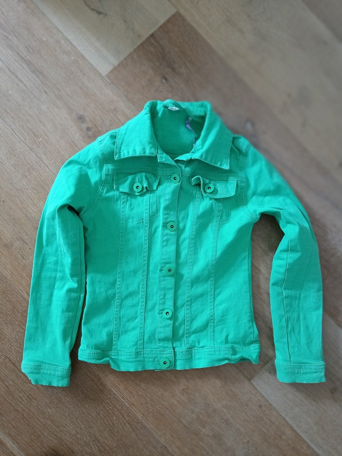 Groen spijkerjasje maat 128, Kinderen en Baby's, Kinderkleding | Maat 134, Gebruikt, Meisje, Ophalen of Verzenden, Onbekend