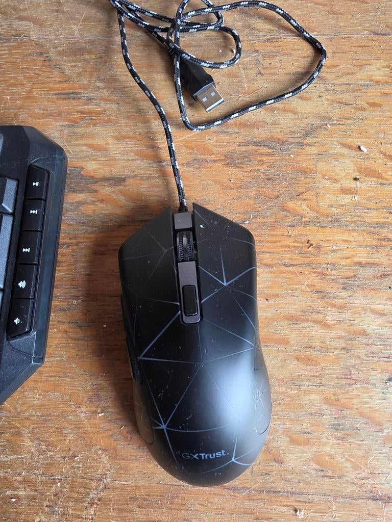 Toetsenbord met muis, Ophalen of Verzenden
