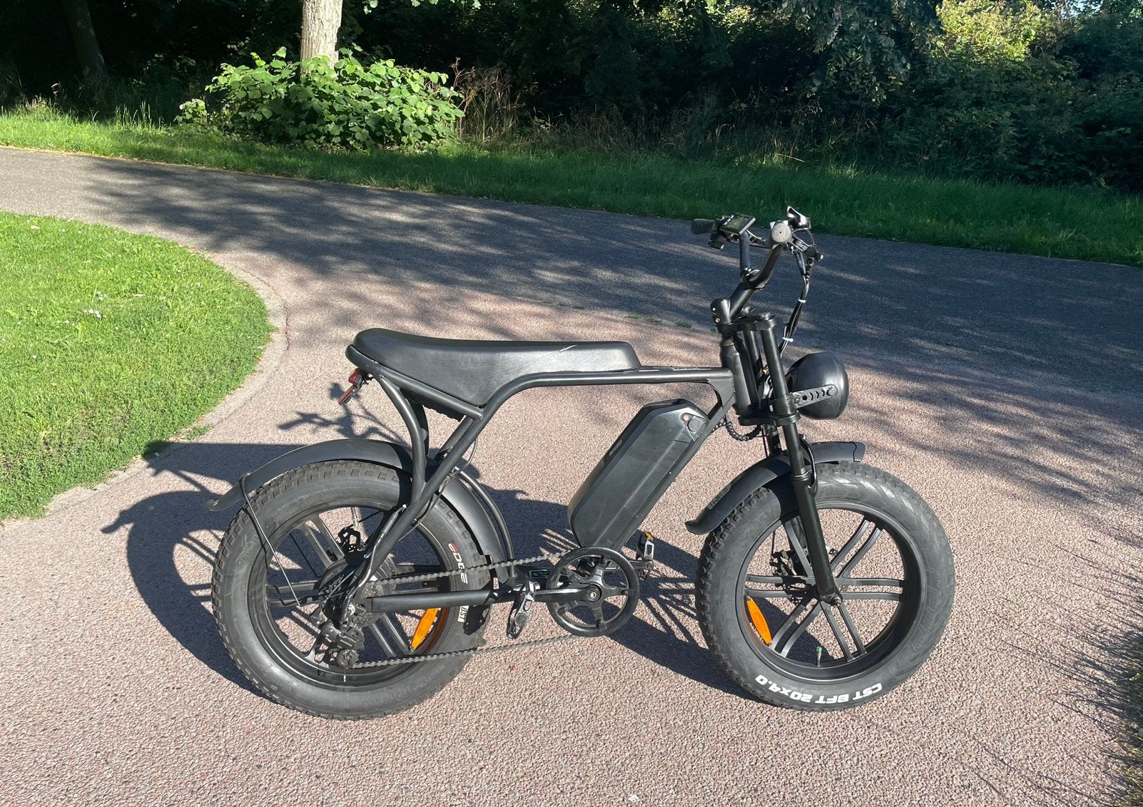 Fatbike Ouxi V8, Fietsen en Brommers, Zo goed als nieuw, 59 cm of meer, 50 km per accu of meer, Ophalen