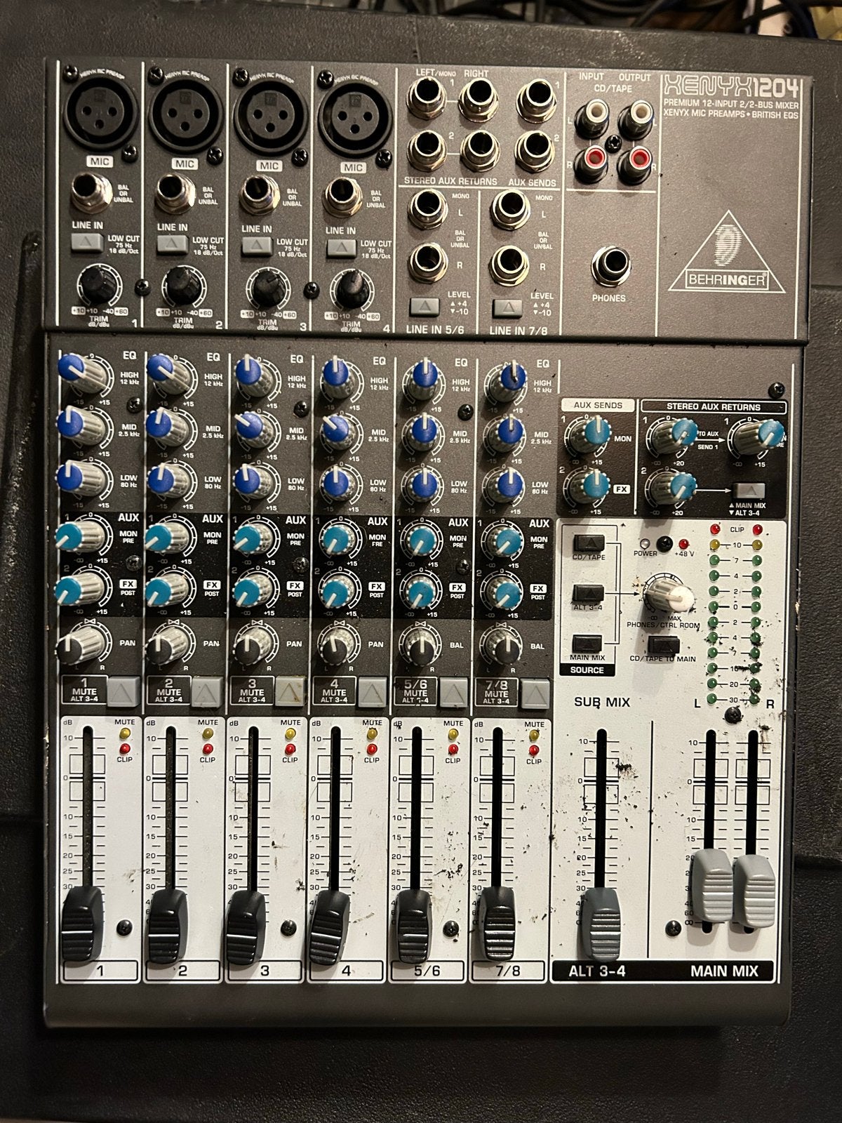 Behringer Xenyx 1204 Mixer - Premium 12-Input 2/2-Bus, Ophalen, Gebruikt, 10 tot 20 kanalen, Microfooningang