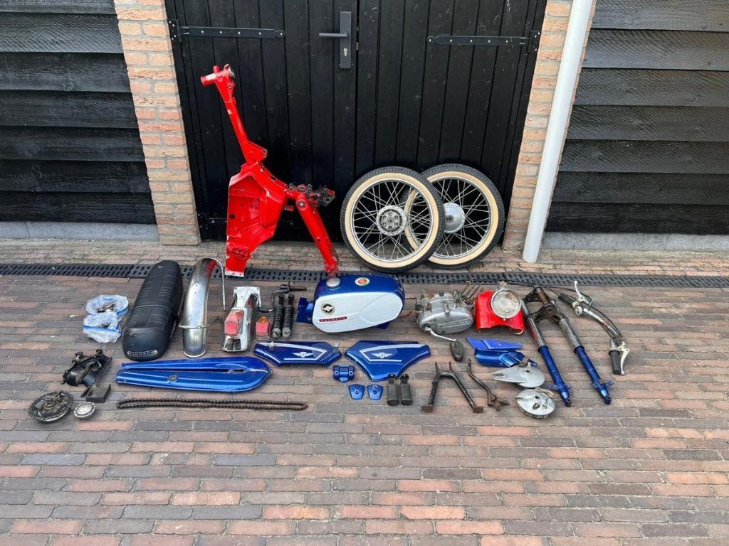 Zundapp 517 nagenoeg compleet in onderdelen (bj1972), Ophalen, Nieuw, Blok