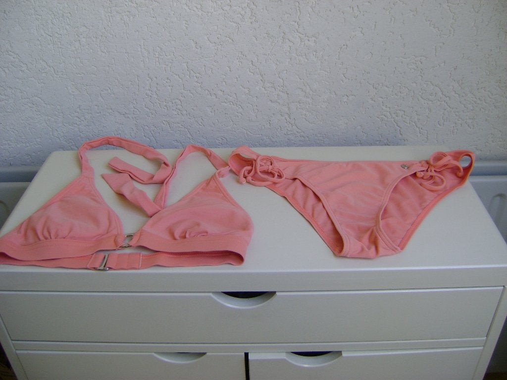 zalm kleurige bikini gevoerd maat 75 b met goudkleurige ring, Ophalen of Verzenden, Zo goed als nieuw, Roze, Bikini