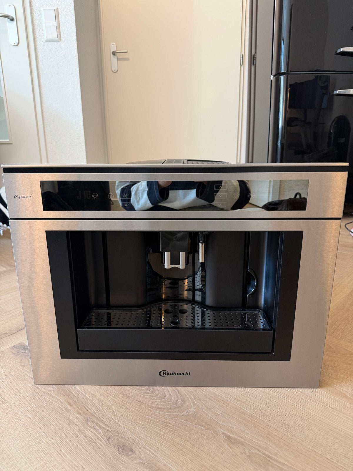 Bauknecht iXelium Inbouw Koffiemachine - Zo goed als nieuw, Ophalen, Afneembaar waterreservoir, 10 kopjes of meer, Koffiemachine