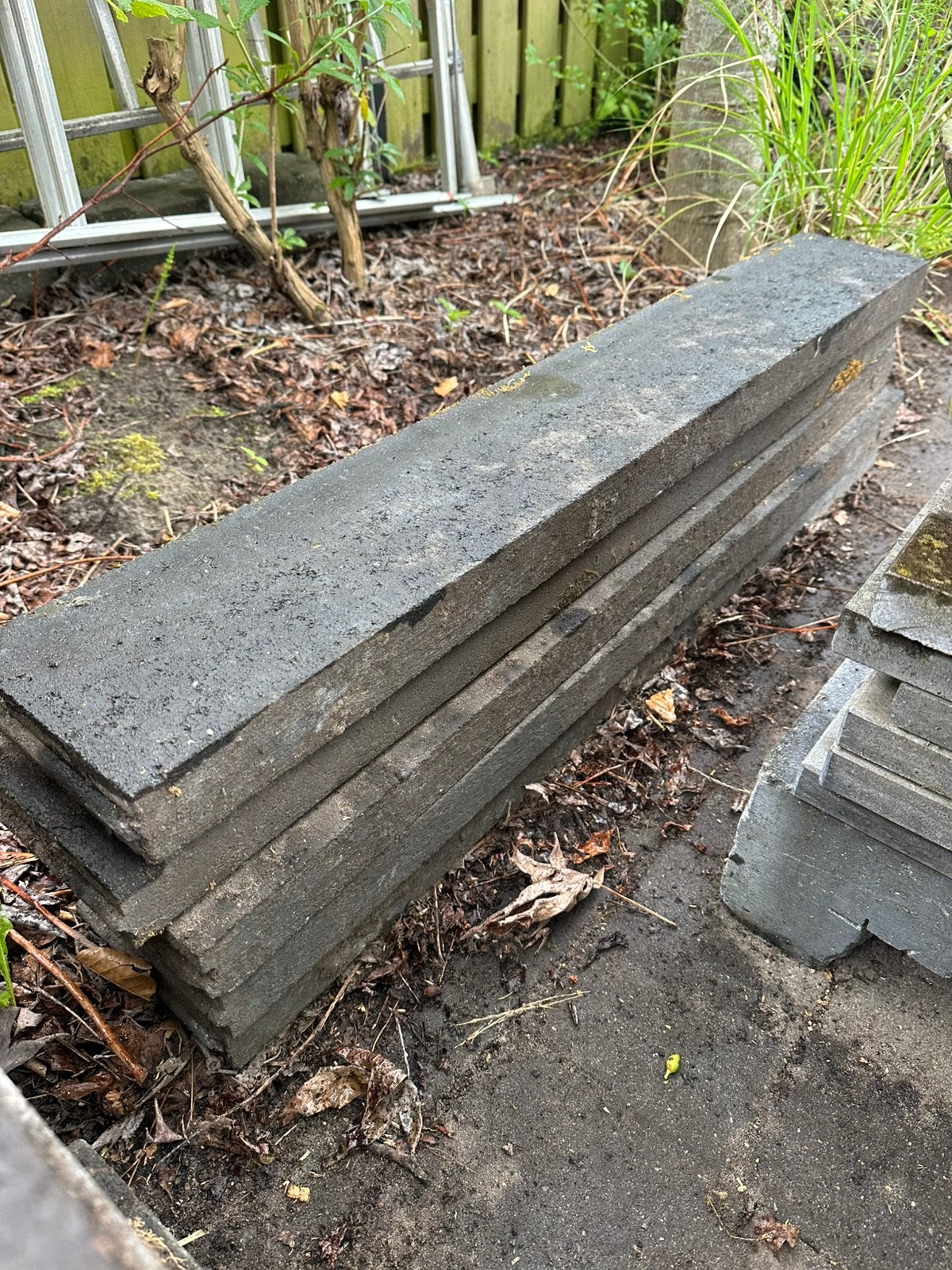 Opsluitbandjes - 1 meter - gratis, Tuin en Terras, Ophalen, Gebruikt, Grijs, Kei