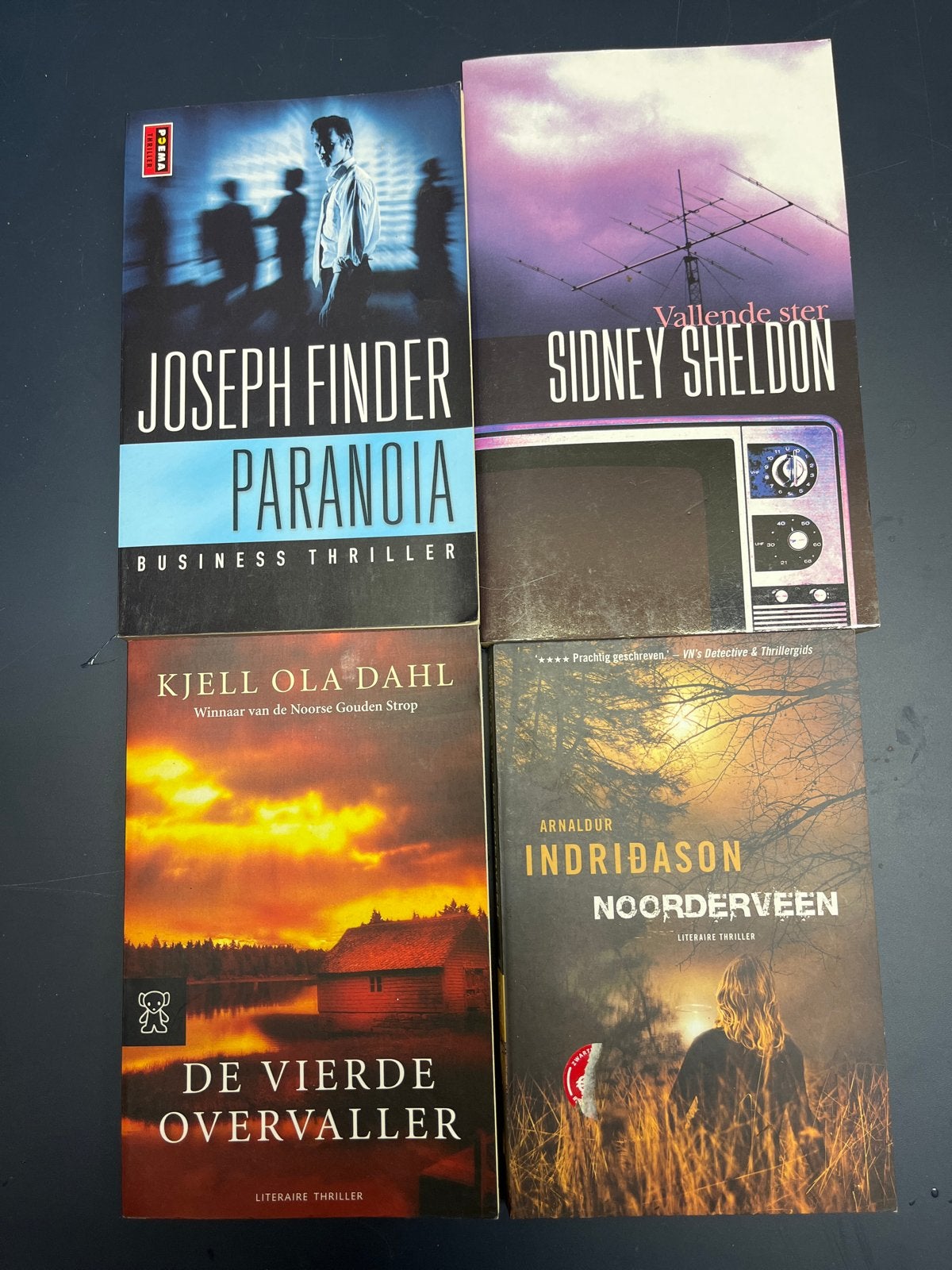 Thriller boekenpakket: Joseph Finder, Sidney Sheldon e.a., Ophalen of Verzenden, Gelezen