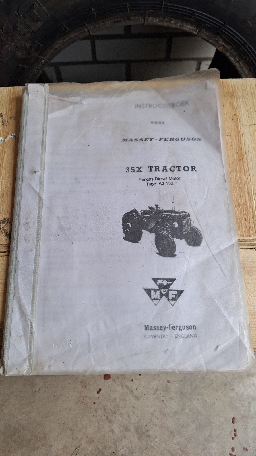 Ferguson Instructieboek Dieselmotor 35 Tractor, Ophalen of Verzenden, Gelezen, Overige merken, Massey-Harris-Ferguson