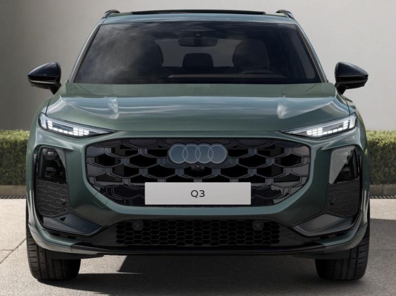 Audi Q3 S edition e-hybrid 200 kW/272 PK | 20inch | Pano | T, Auto's, Audi, 1800 kg, 1498 cc, 4 cilinders, 150 min