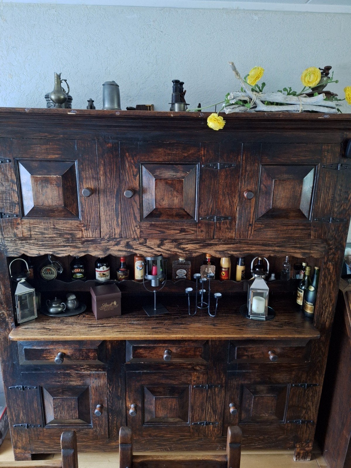Grote zwaar eiken wandkast.  Nette staat, Ophalen of Verzenden