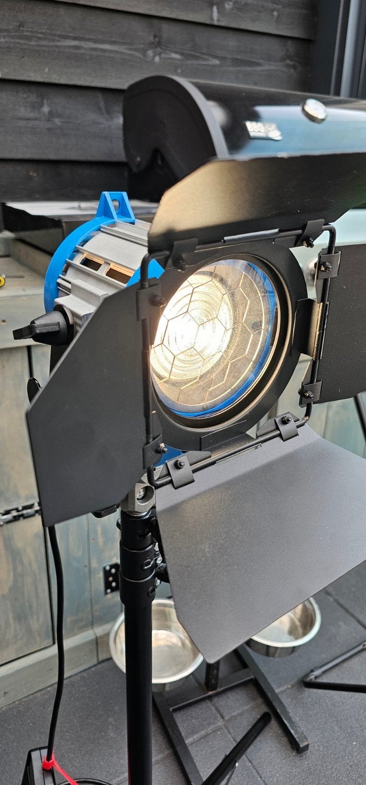 ARRI 300W Plus Fresnel set - 1 van de 4 lampen defect, Arri, Belichting, Ophalen, Zo goed als nieuw