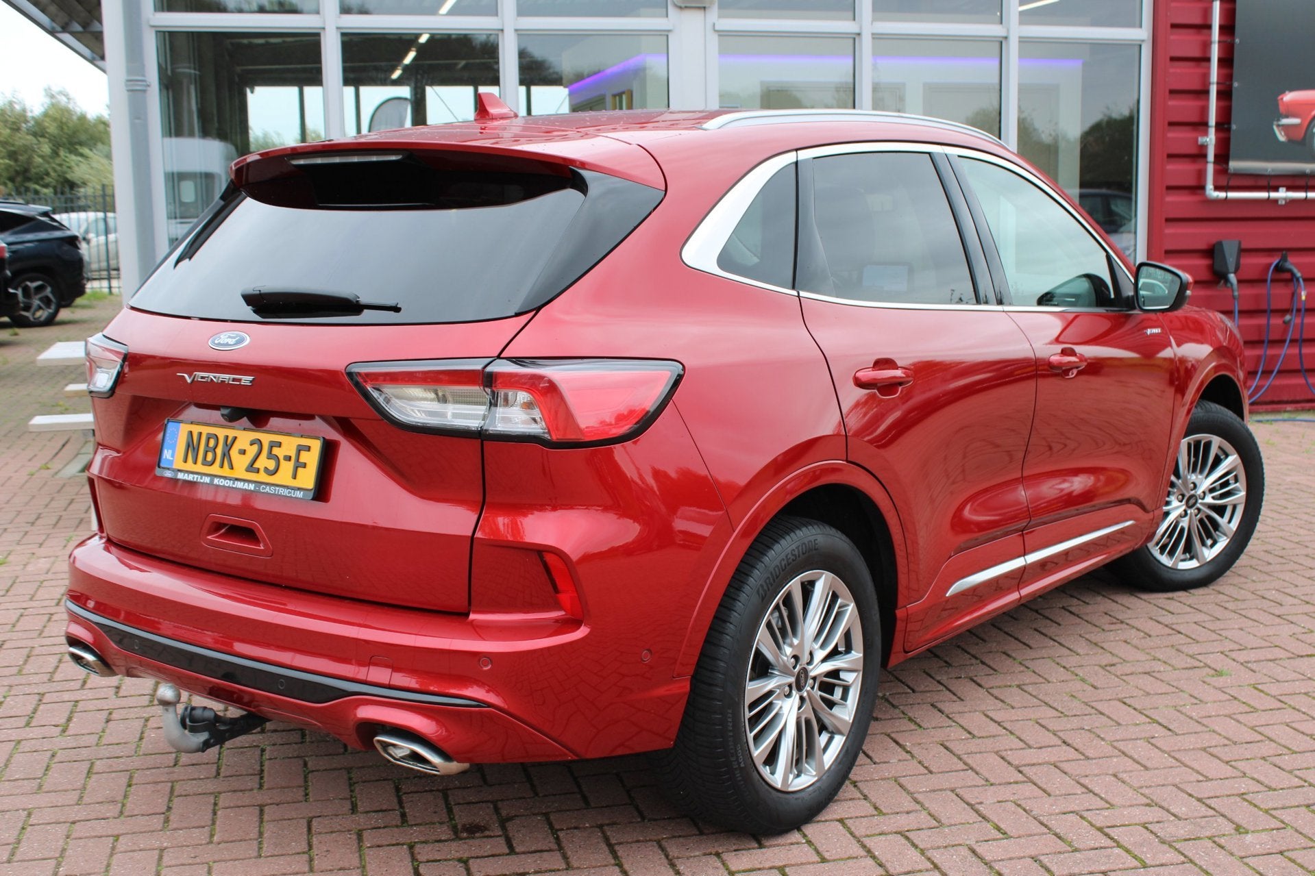 Ford KUGA 2.5 PHEV 225pk Vignale Automaat, Technology, Drive, Gebruikt, 4 cilinders, Bedrijf, Hybride Elektrisch/Benzine