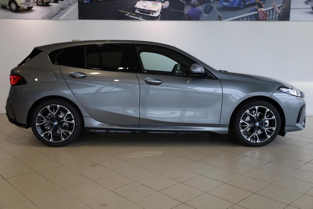 BMW 1 Serie 120 | M Sportpakket | Driving Assitant Plus | Co, Auto's, BMW, Stof, Met garantie (alle), Origineel Nederlands, Bedrijf