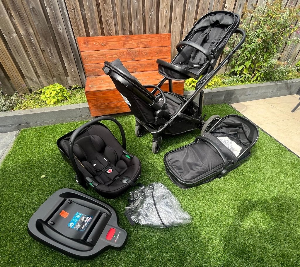 Deryan Duo kinderwagen, Zo goed als nieuw, Combiwagen, Verstelbare duwstang, Ophalen