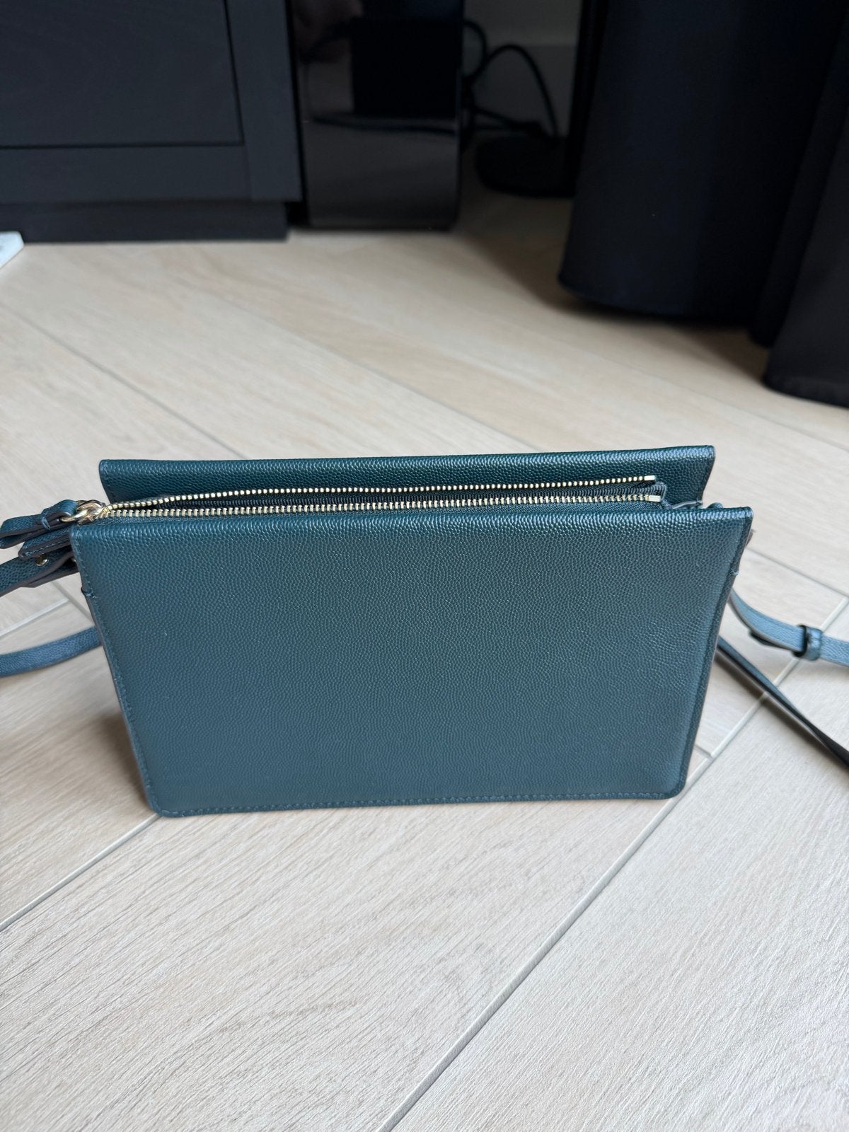 Furla Schoudertasje - Zo goed als nieuw, Ophalen of Verzenden, Zo goed als nieuw, Groen, Schoudertasje