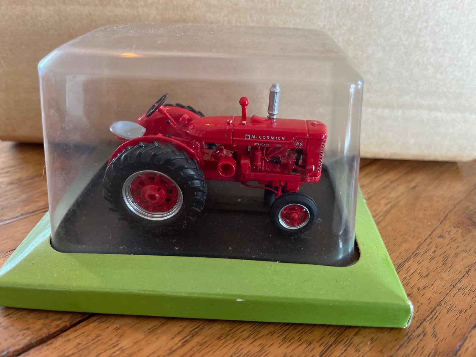 McCormick IH W6 - 1947 Tractor Model - Zo goed als nieuw, Ophalen of Verzenden, Zo goed als nieuw, Overige typen, Overige merken