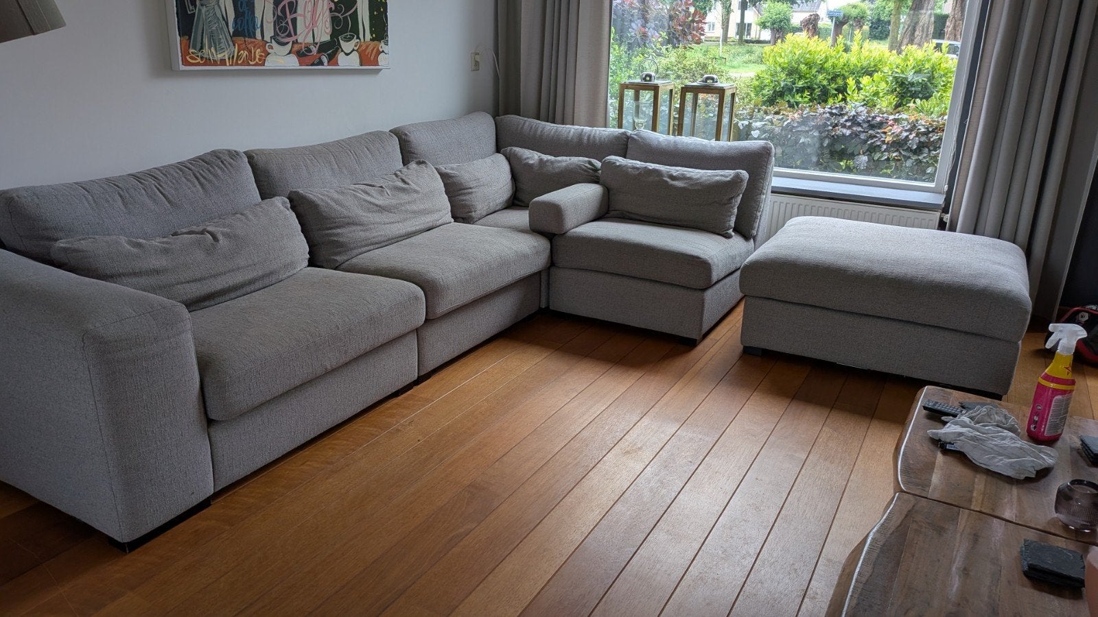 Comfortabele Grijze Hoekbank met Ottomaan, Huis en Inrichting, Banken | Bankstellen, Ophalen, 250 tot 300 cm, Gebruikt, 100 tot 125 cm