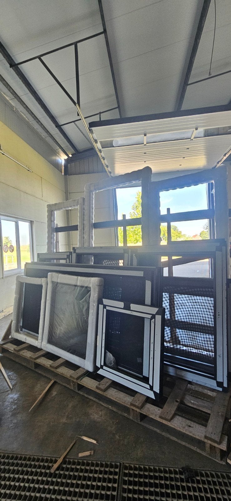 RAL 9005 Zwarte Aluminium Kozijnen, ramen T.E.A.B., Doe-het-zelf en Verbouw, Glas en Ramen, Ophalen of Verzenden, Nieuw