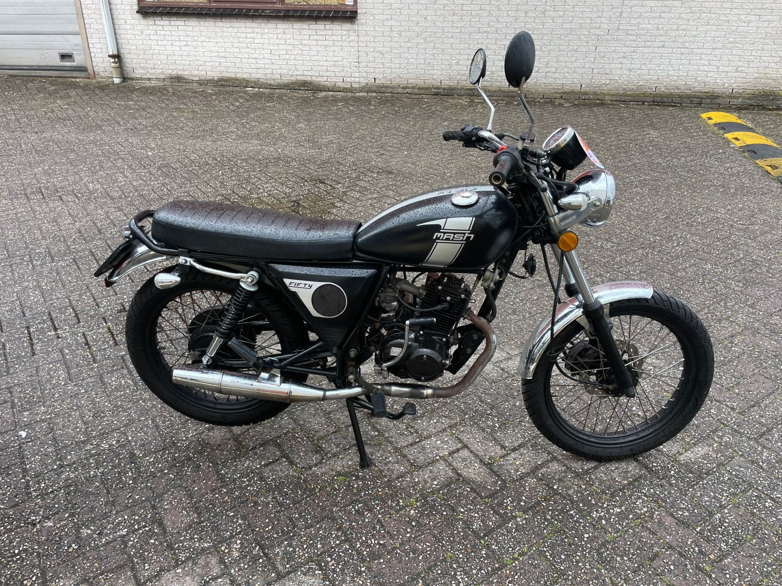 Mash 50 met kenteken, Ophalen, Zo goed als nieuw