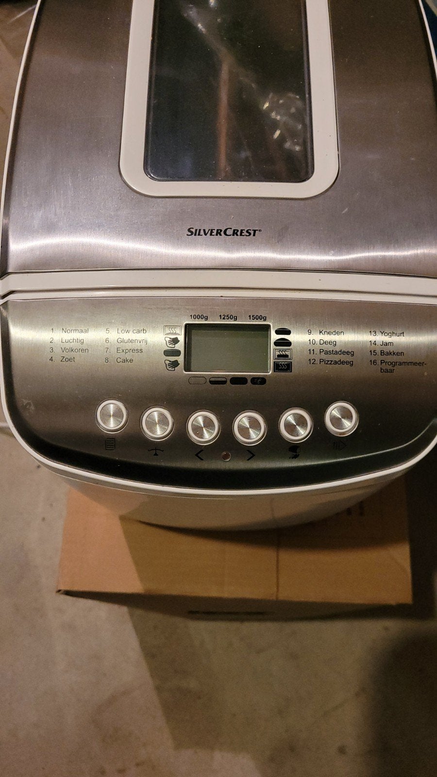 SilverCrest Broodbakmachine met 16 programma's, Witgoed en Apparatuur, Broodbakmachines, Gebruikt, Kijkvenster, 1200 tot 1600 gram deeg