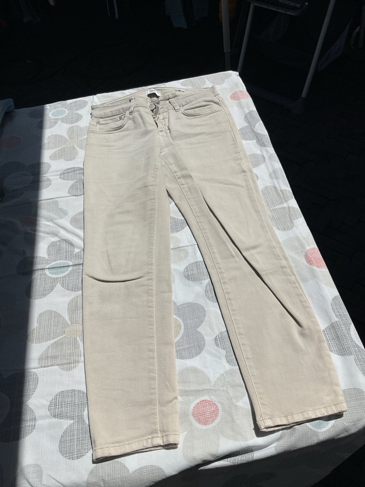 Closed jeans maat 26, beige, zo goed als nieuw, Kleding | Dames, Verzenden, Beige, Zo goed als nieuw, Maat 36 (S)