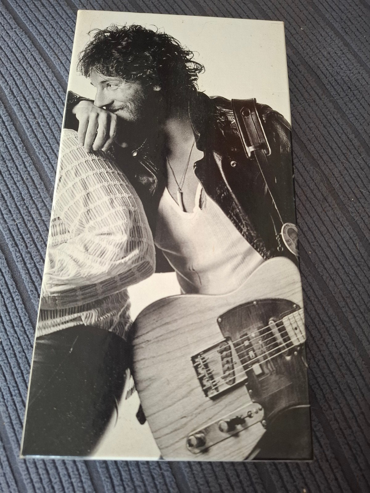 Bruce Springsteen - Born to run, Engels, Inclusief boekje, Nederlands, Ophalen of Verzenden