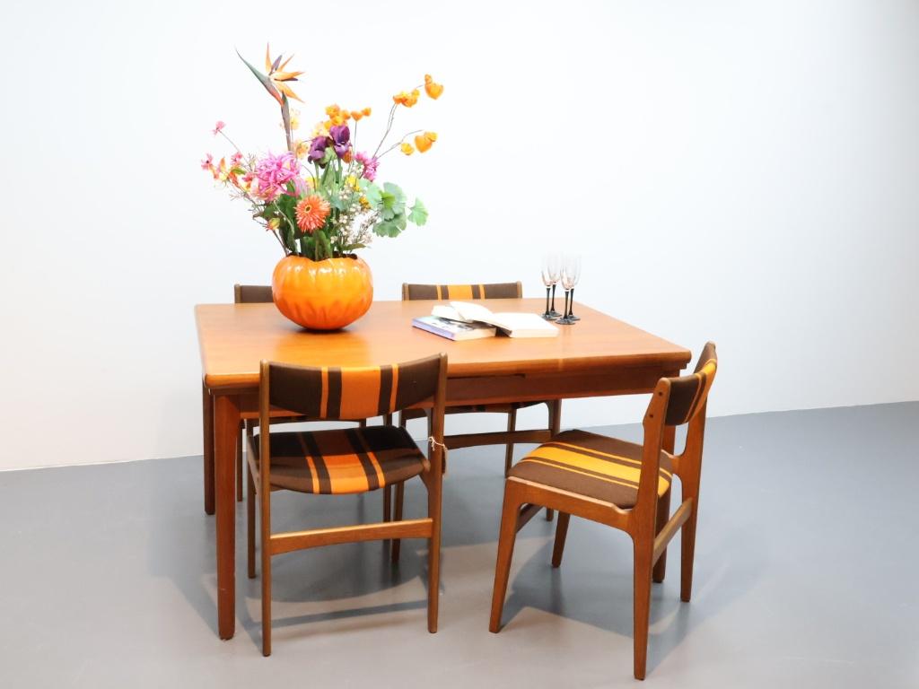 Deense eettafel | Henning Kjaernulf | Teak | Verlengbaar, Huis en Inrichting, Tafels | Eettafels, Ophalen, Gebruikt, Vejle Mobelfabrik