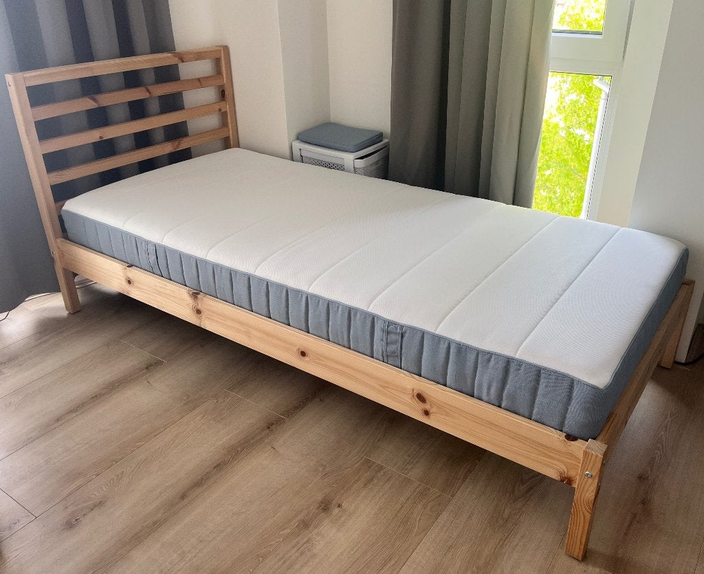 Wooden Single Bed Frame + Mattress, Ophalen, Gebruikt, 90 cm, 200 cm