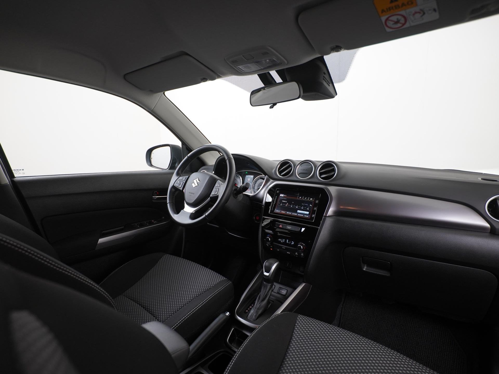 Suzuki Vitara 1.5 Hybrid Select | Camera | Dodehoek detectie, Auto's, Suzuki, Stof, Gebruikt, Euro 6, 4 cilinders