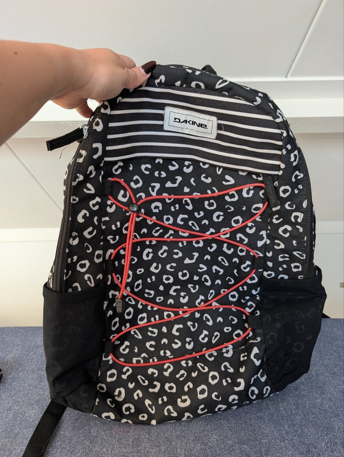 Dakine rugzak met luipaardprint en roze accenten, Gebruikt, 25 tot 40 cm, Ophalen of Verzenden, Overige merken