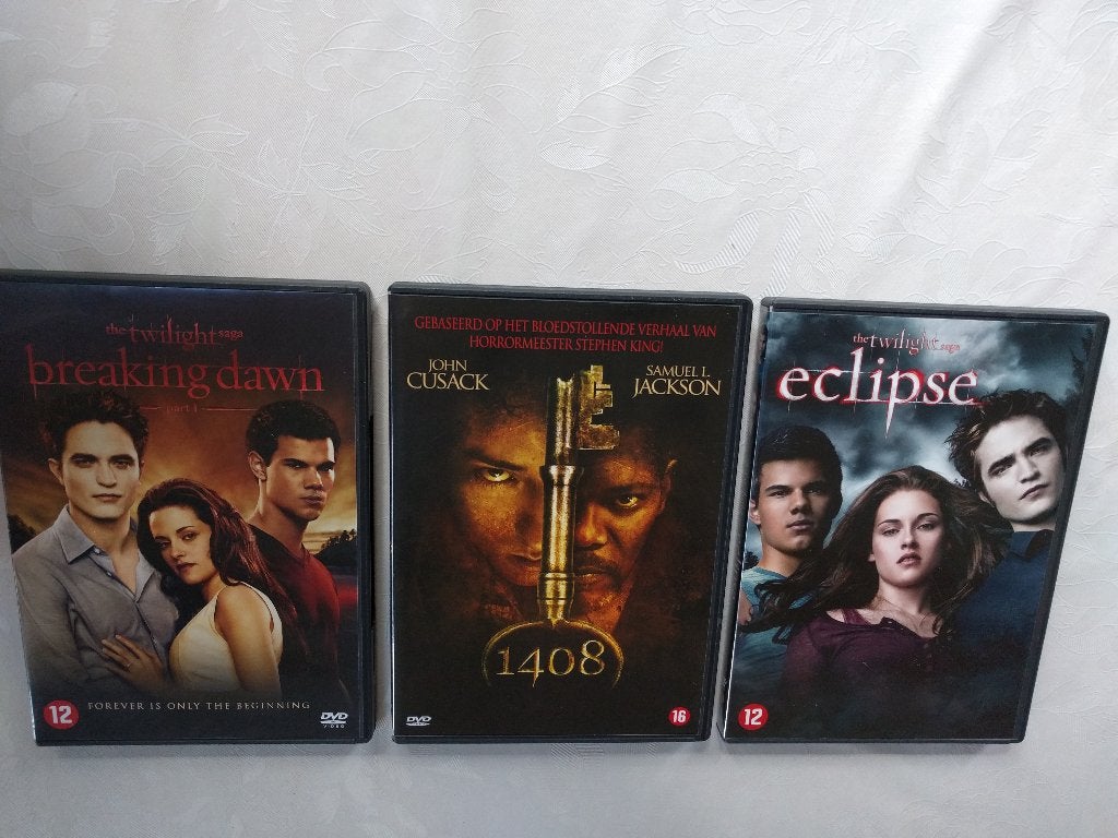 DvDs Twilight saga en 1408, Vanaf 12 jaar, Ophalen of Verzenden, Zo goed als nieuw, Actiethriller