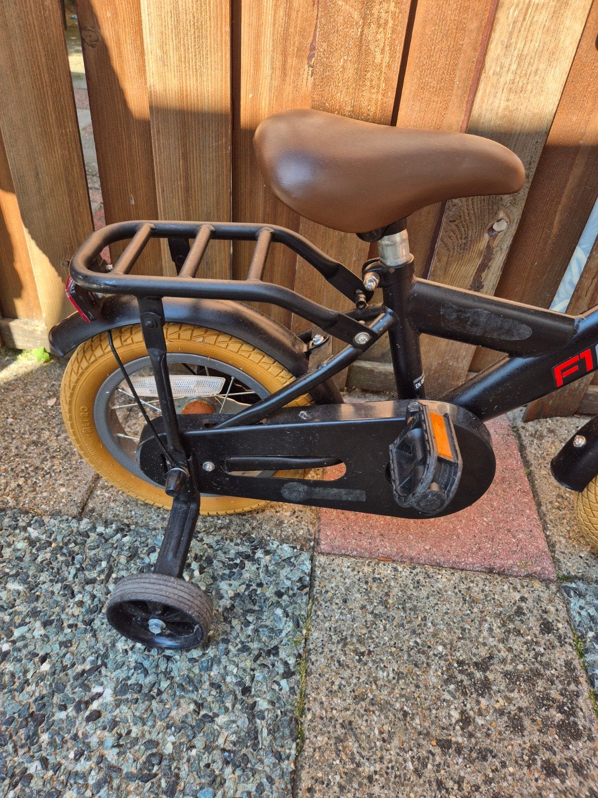 Kinderfiets 12 inch met handrem en terugtraprem, Fietsen en Brommers, Fietsen | Kinderfietsjes, Ophalen of Verzenden