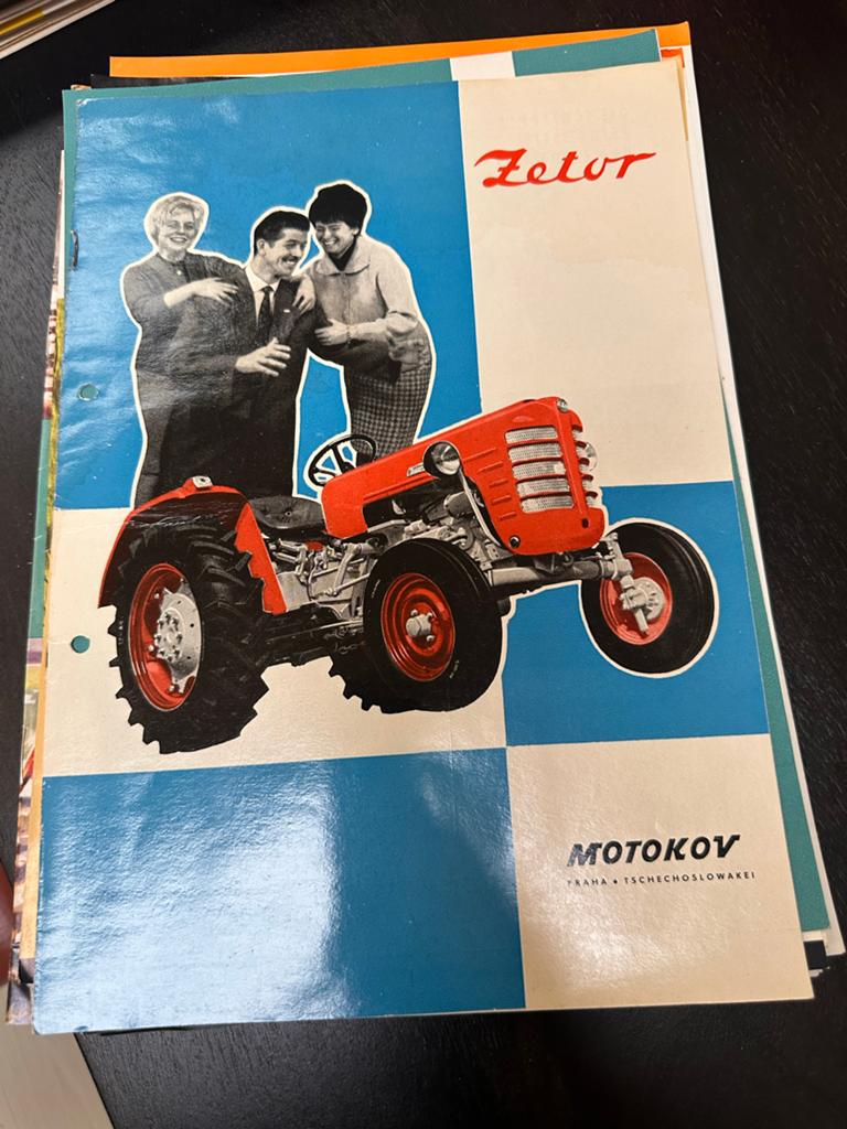 Zetor Motokov folder jaren '60 - Vintage tractor brochure, Ophalen of Verzenden, Zo goed als nieuw