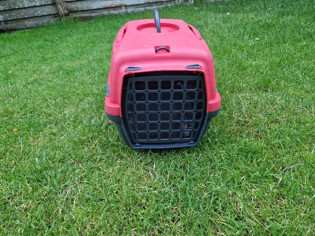 Katten of konijnen reisbench, Ophalen, Gebruikt