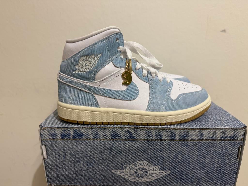 Te koop nieuwe Jordan Air Mid SE maat 37.5, Kleding | Dames, Schoenen, Postlaan 3, Blauw, Air Jordan, Nieuw