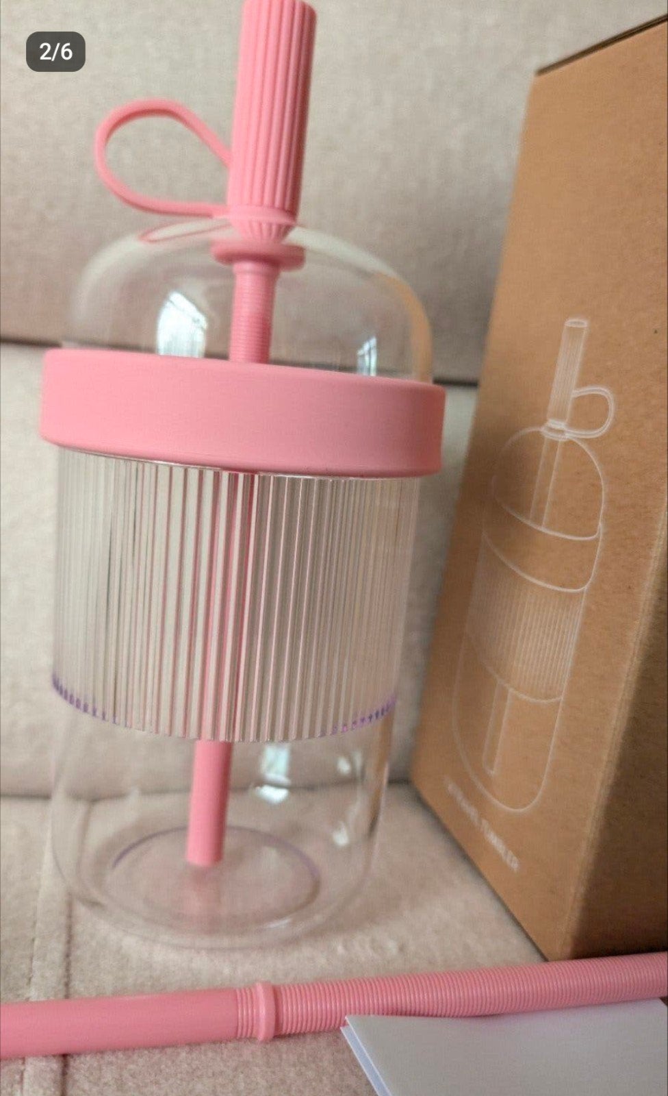 Foto 5 van Nespresso Travel Tumbler Bubblegum 530 ml + stempelkaart