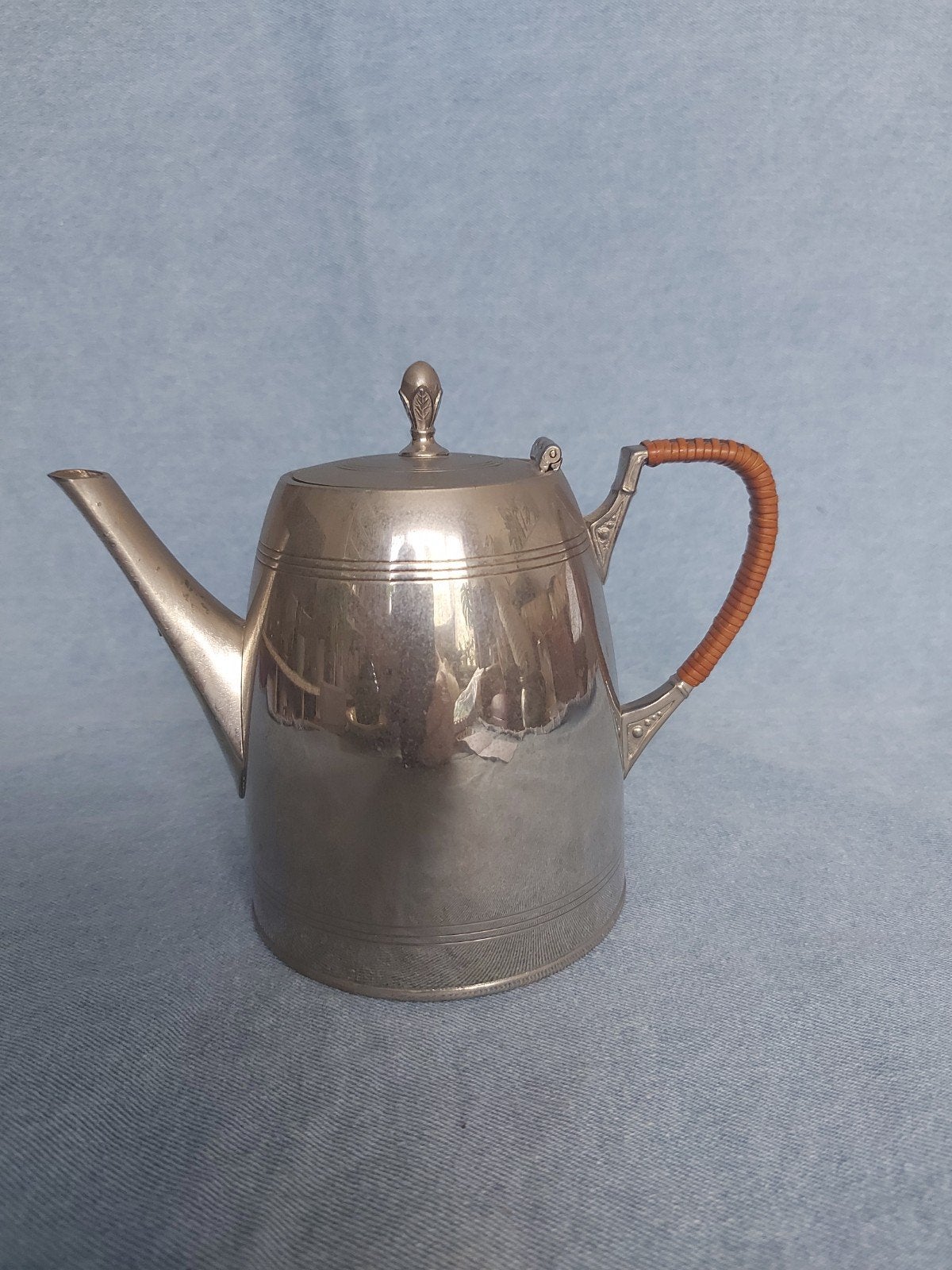 Daalderop Tiel thee/koffiepot met rieten handvat, Antiek en Kunst, Ophalen of Verzenden