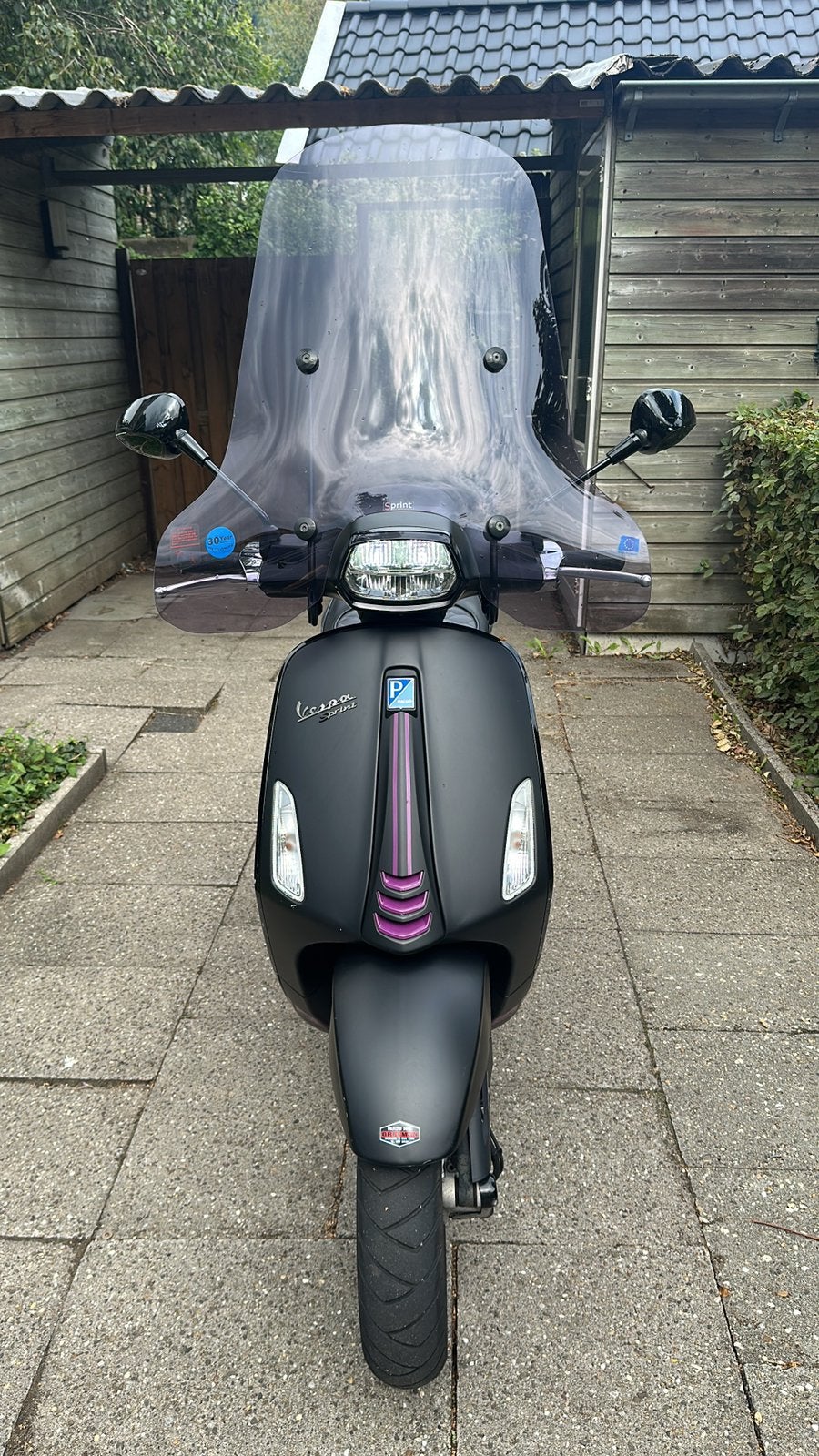 Vespa matzwart notre, Ophalen of Verzenden, Zo goed als nieuw, Benzine, Vespa
