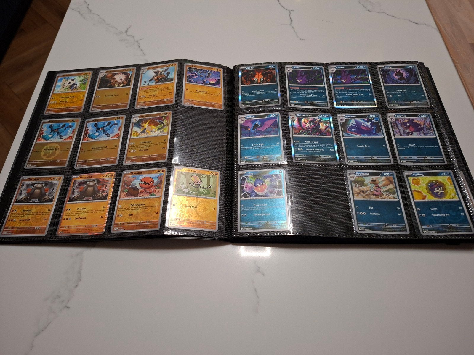 Vault X binder met 353 holo/reverse holo Pokémon, Ophalen of Verzenden