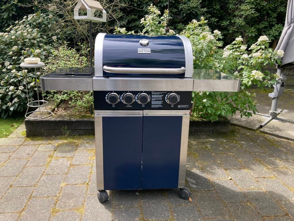 Zeer nette Patton gas BBQ inclusief gasfles en beschermhoes, Ophalen, Gebruikt