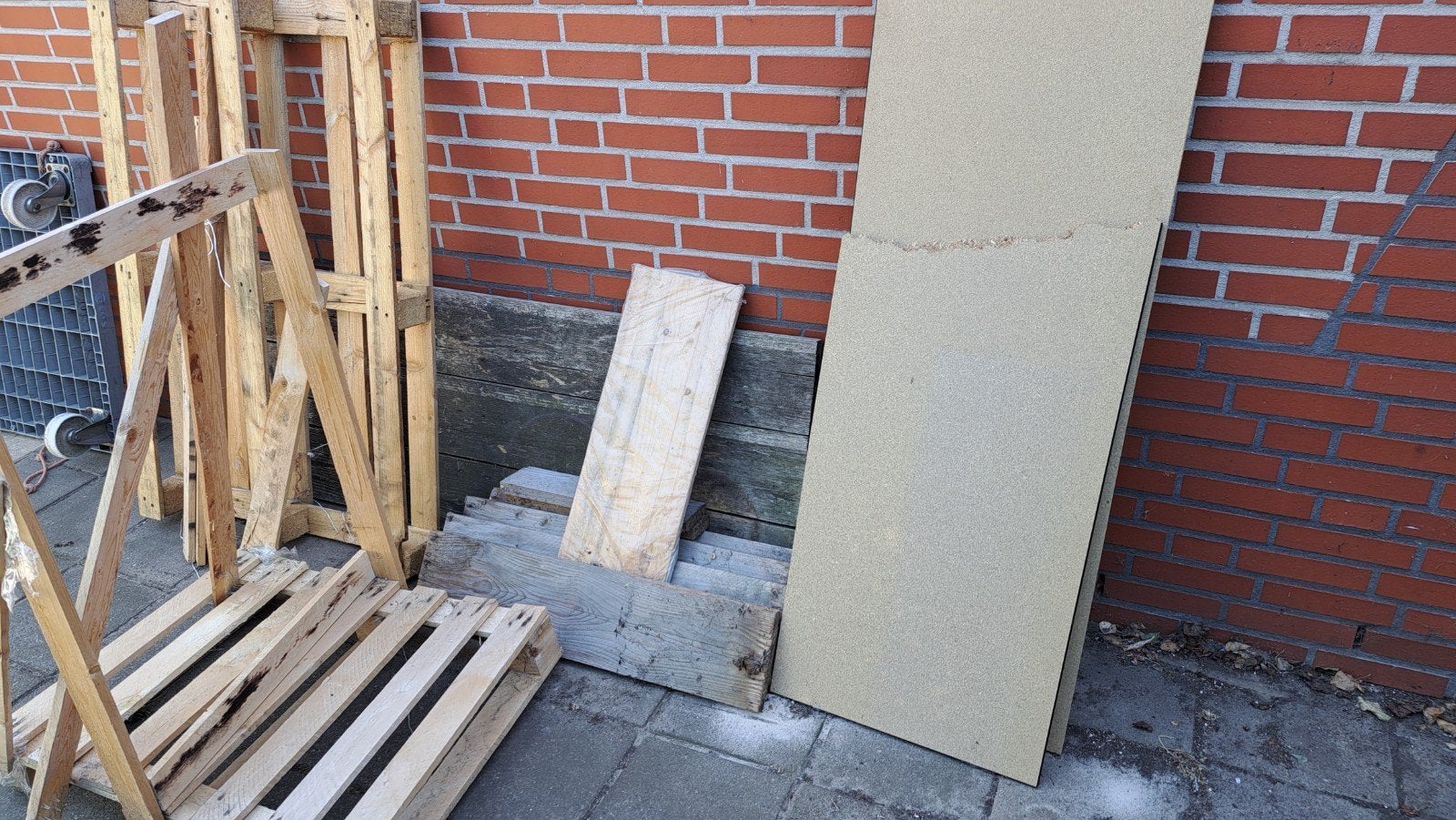 Diverse houten planken en pallets - ideaal voor projecten, Doe-het-zelf en Verbouw, Hout en Planken, Ophalen, Gebruikt, Minder dan 25 mm